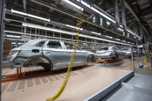 The cost of unplanned downtime in manufacturing is very high. The cost of unplanned downtime in the auto industry is extremely high compared to other industries.